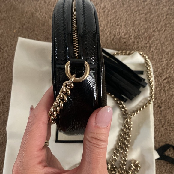 Gucci 💎 Black Patent Leather Soho Disco Tassle/Chain Shoulder Crossbody GUC - Picture 8 of 12